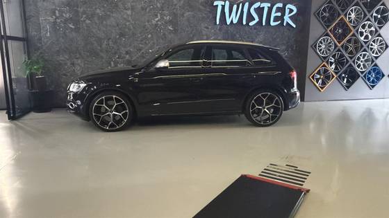 AUDI SQ5 3.0 TFSI V6 24V GASOLINA 4P AUTOMÁTICO AUDI SQ5 3.0 TFSI V6 24V GASOLINA 4P AUTOMÁTICO